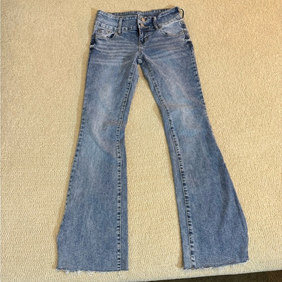 Jeans - Picture 2 of 15